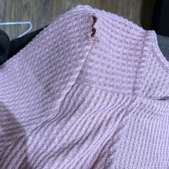 SOCIALITE
Skivvy Ribbed Cardigan In Mauve size L. - Picture 5 of 5
